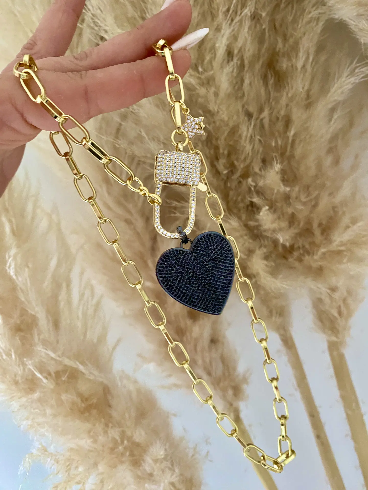 Collar Maxi Corazón  Black Broche Candado Luxury 2