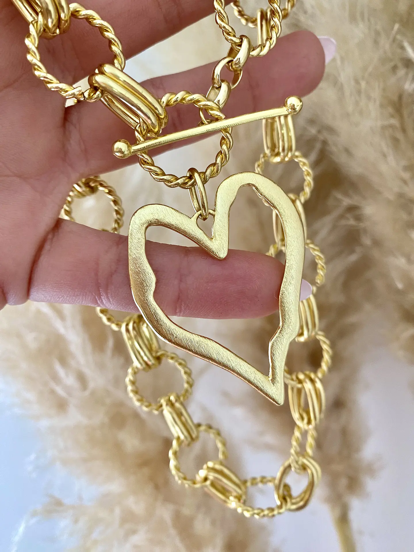 Collar XL Corazon Silueta Maxi Cadenón Gold  1