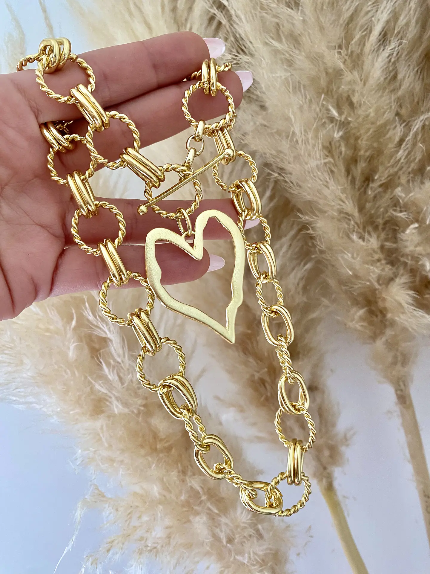 Collar XL Corazon Silueta Maxi Cadenón Gold  4