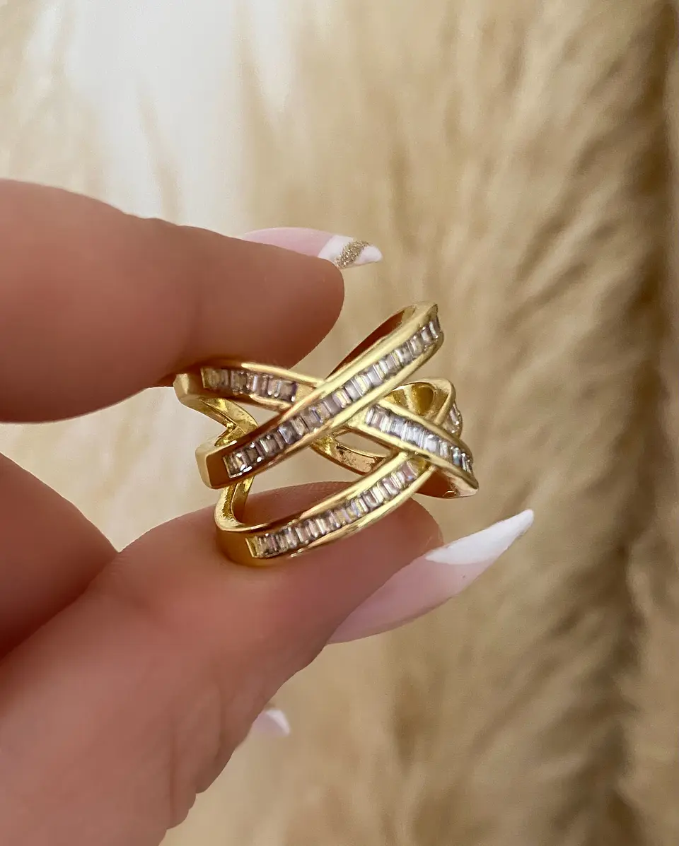 Anillo Triple Entrelazado Circones ajustable  2