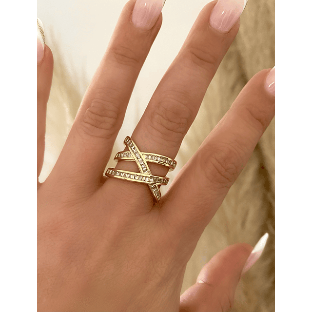 Anillo Triple Entrelazado Circones ajustable 