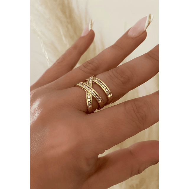 Anillo Triple Entrelazado Circones ajustable 