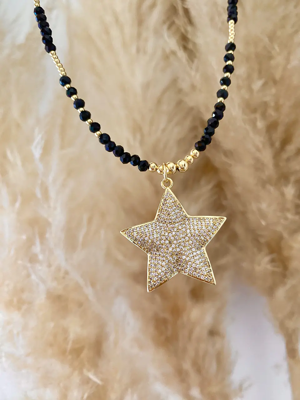Collar Estrella Circones piedras facetadas gold 1