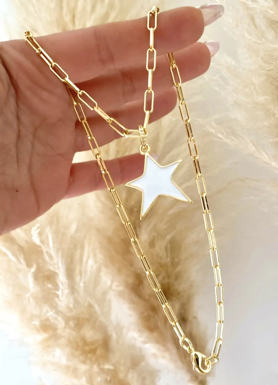 Collar Estrella Blanca Esmaltada Gold 1