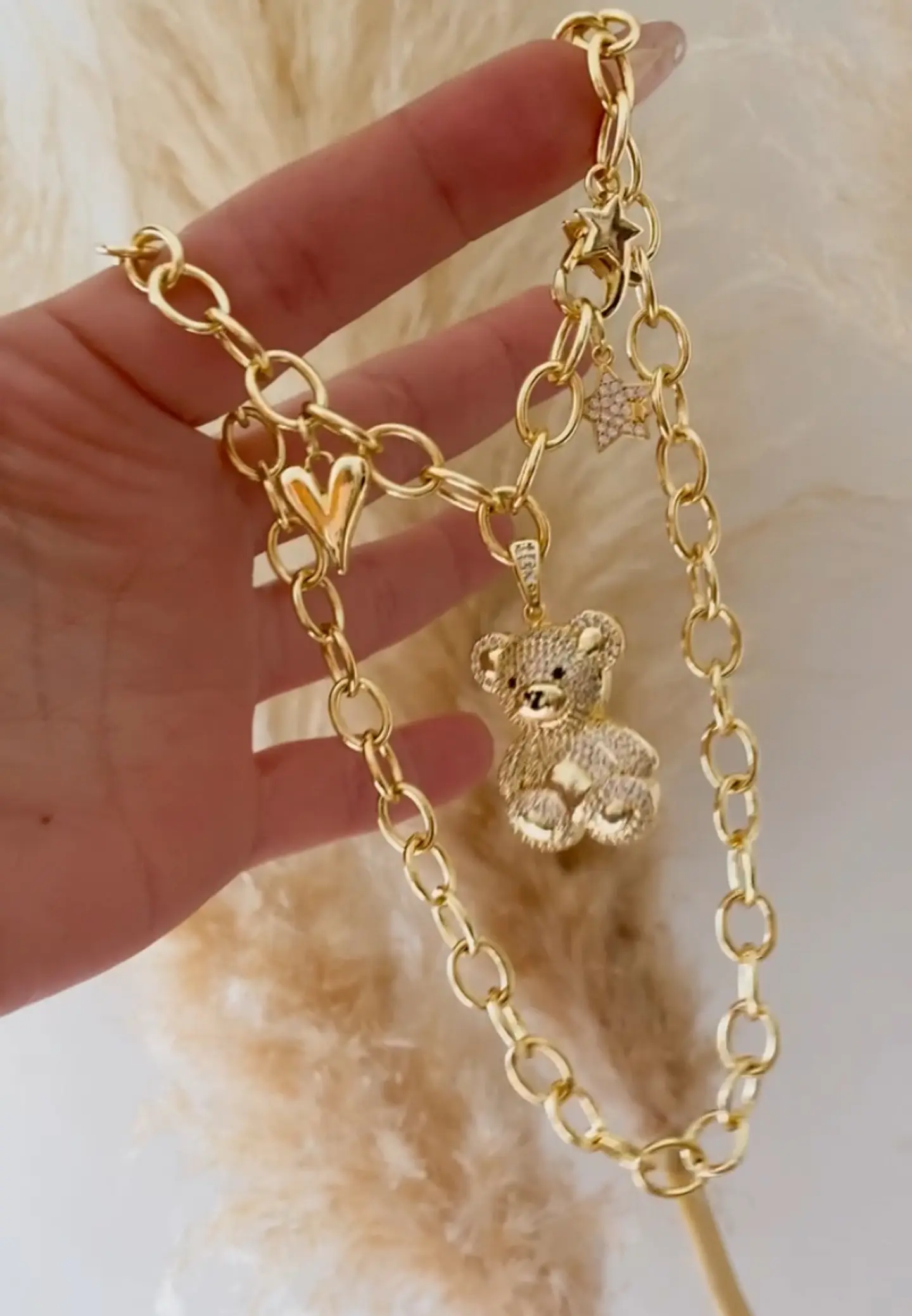 Collar Osito mix dijes Gold 4