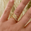 Anillo Entrelazado Circones y bolitas Gold 