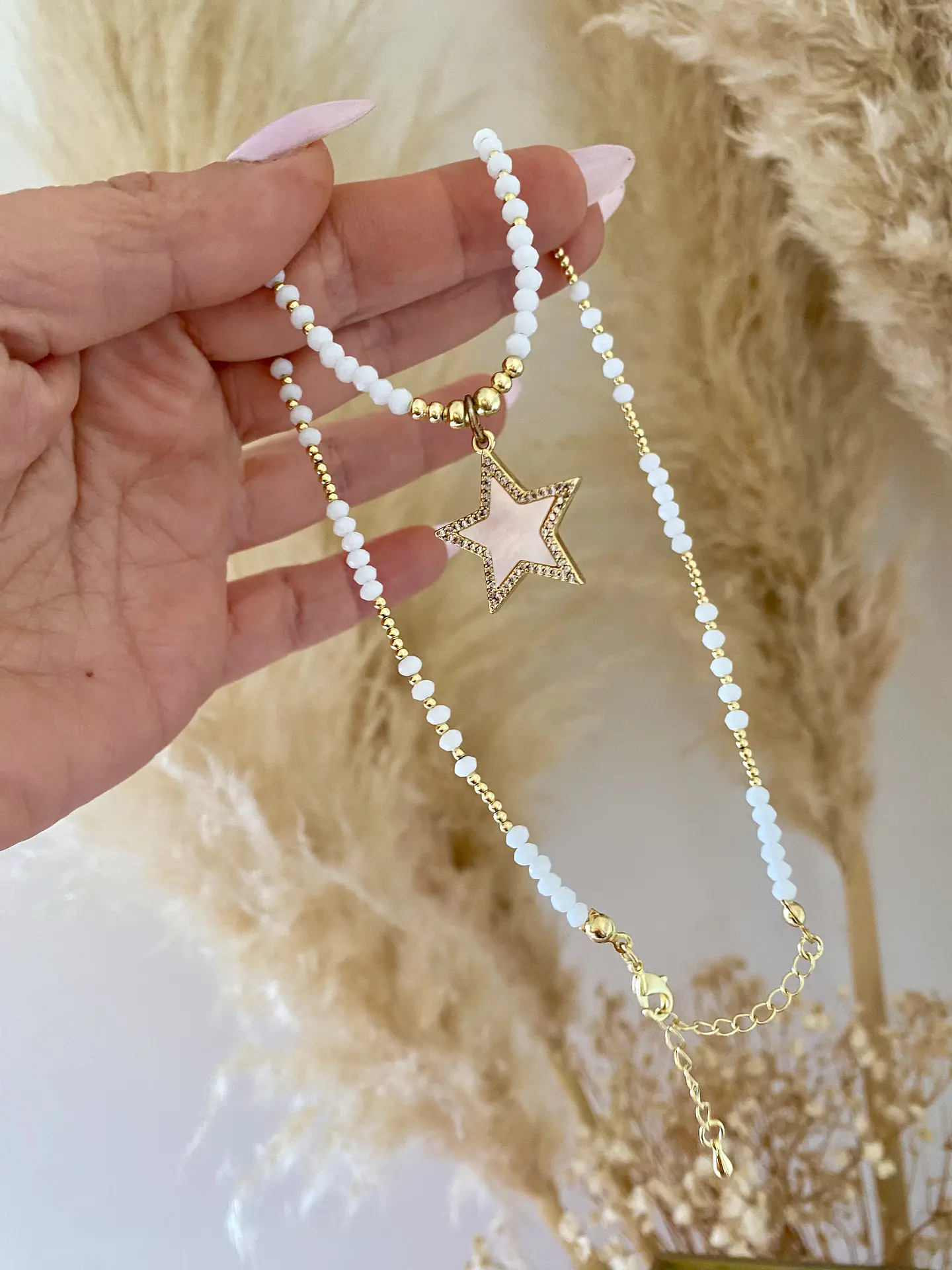 Collar Estrella Blanca balinés y miyuki 2