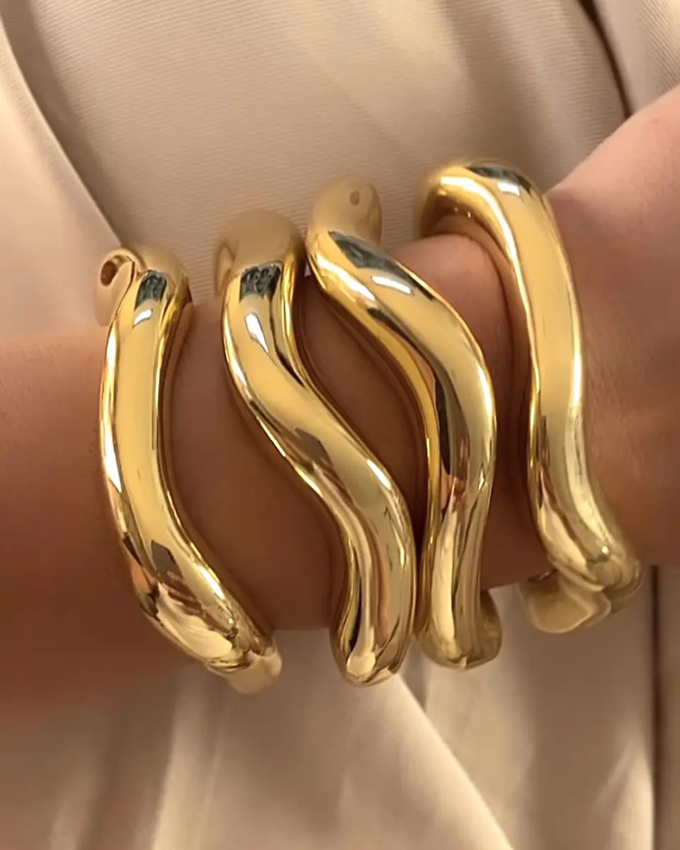 Esclava Geométrica Irregular Gold 1