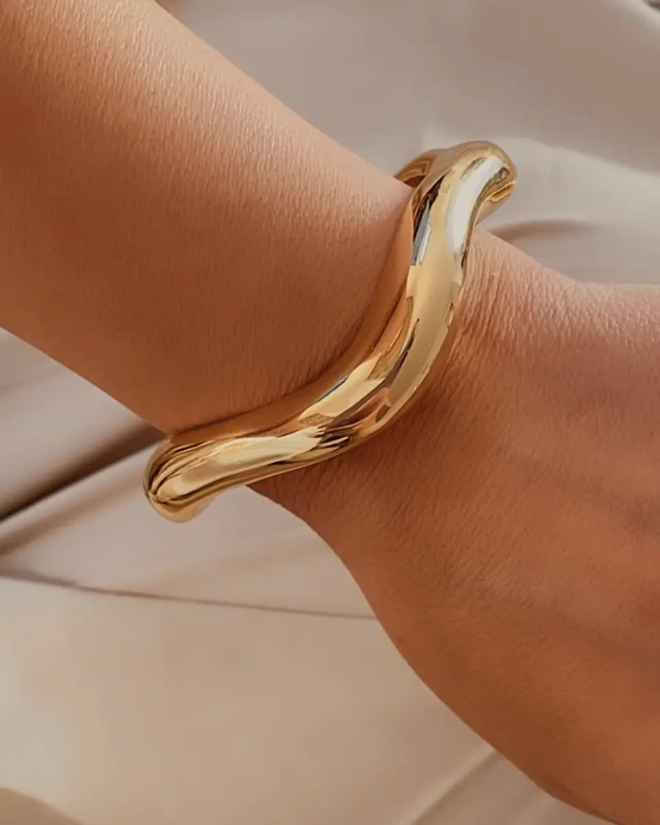 Esclava Geométrica Irregular Gold 4