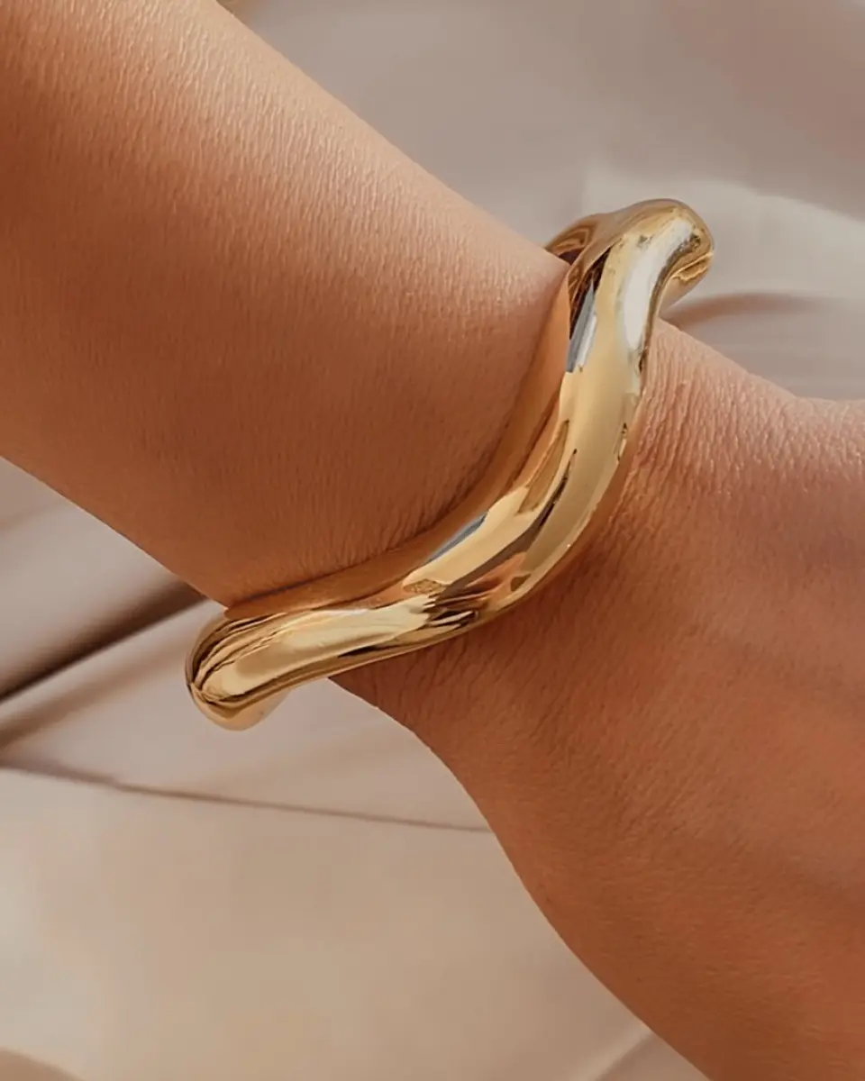 Esclava Geométrica Irregular Gold 5
