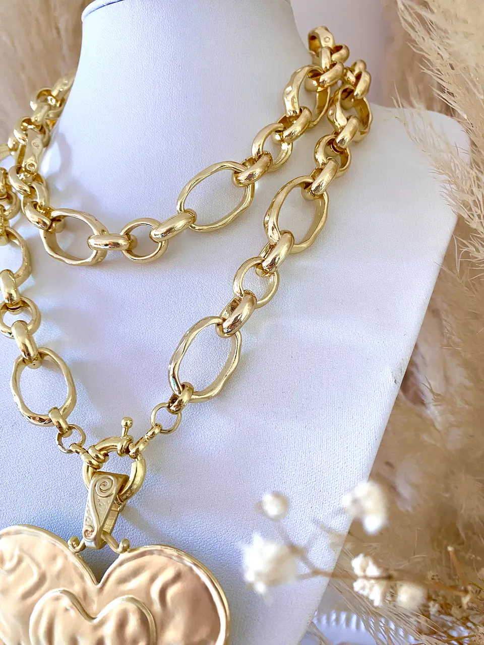 Maxi Collar XL Medallón Corazón Gold  5
