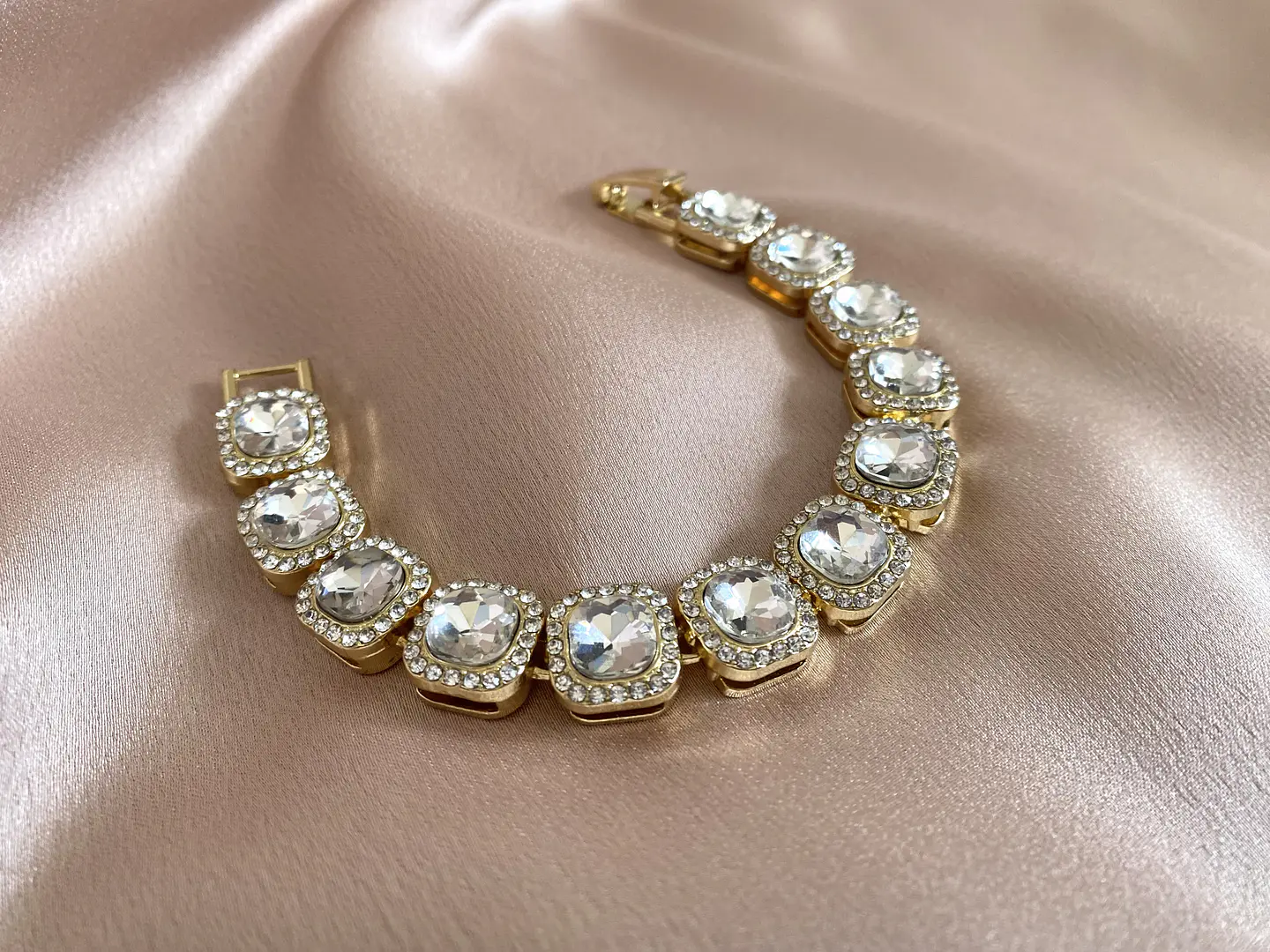 Maxi Pulsera Cintillo Circones Cuadrados Gold 3