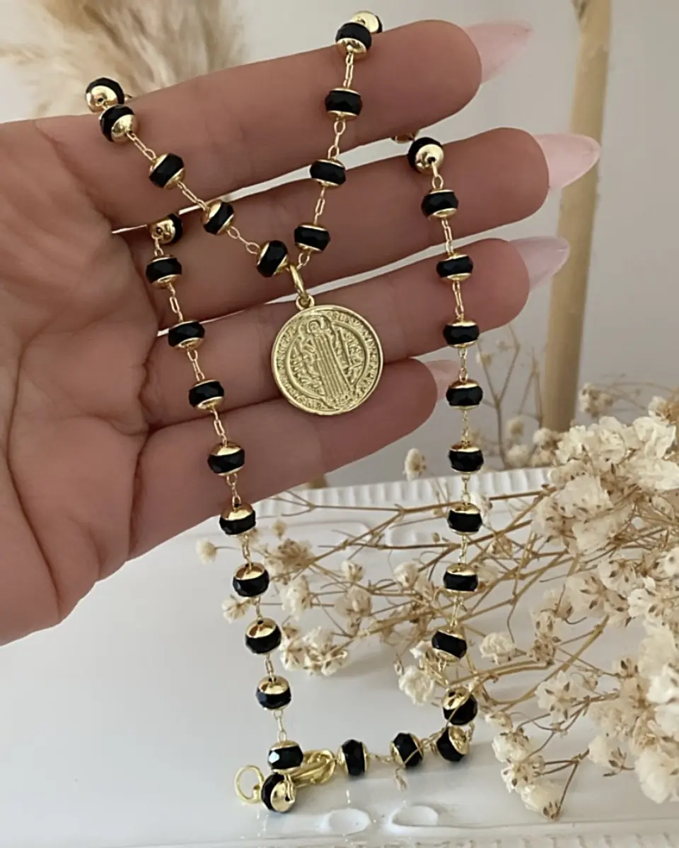 Collar Cristales  Black Facetados Medalla San Benito  4