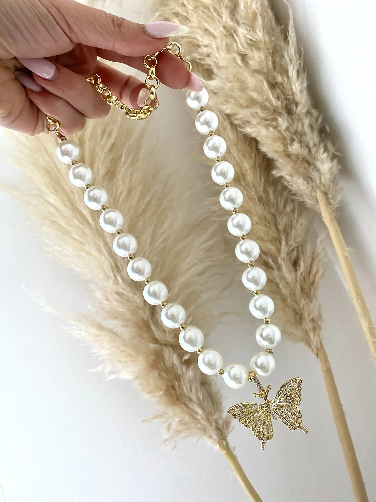 Collar Maxi Perlas Mariposa Circones 4