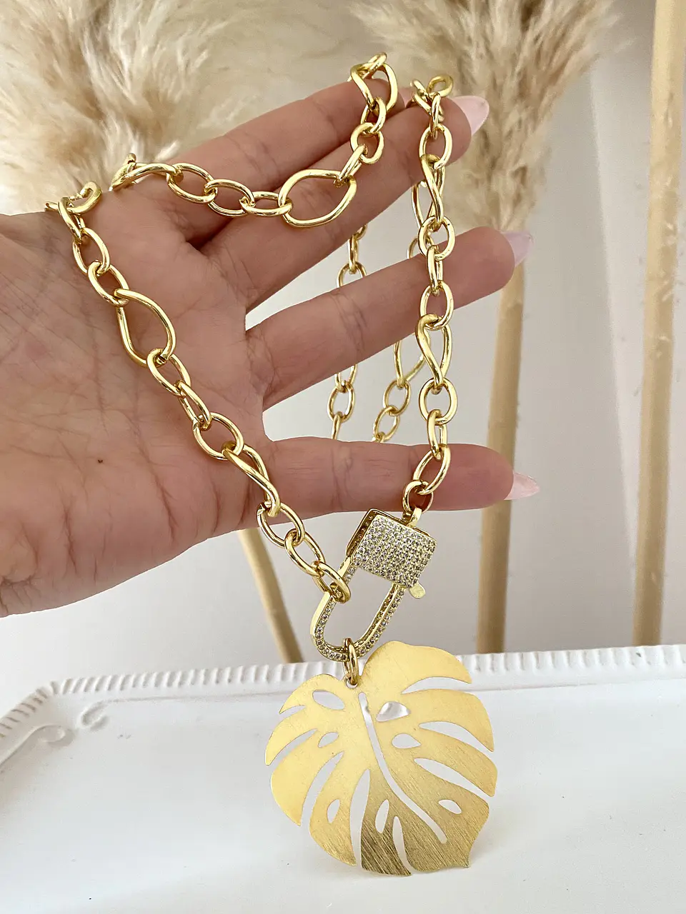 Collar XL Maxi Hoja broche Candado Circones  1