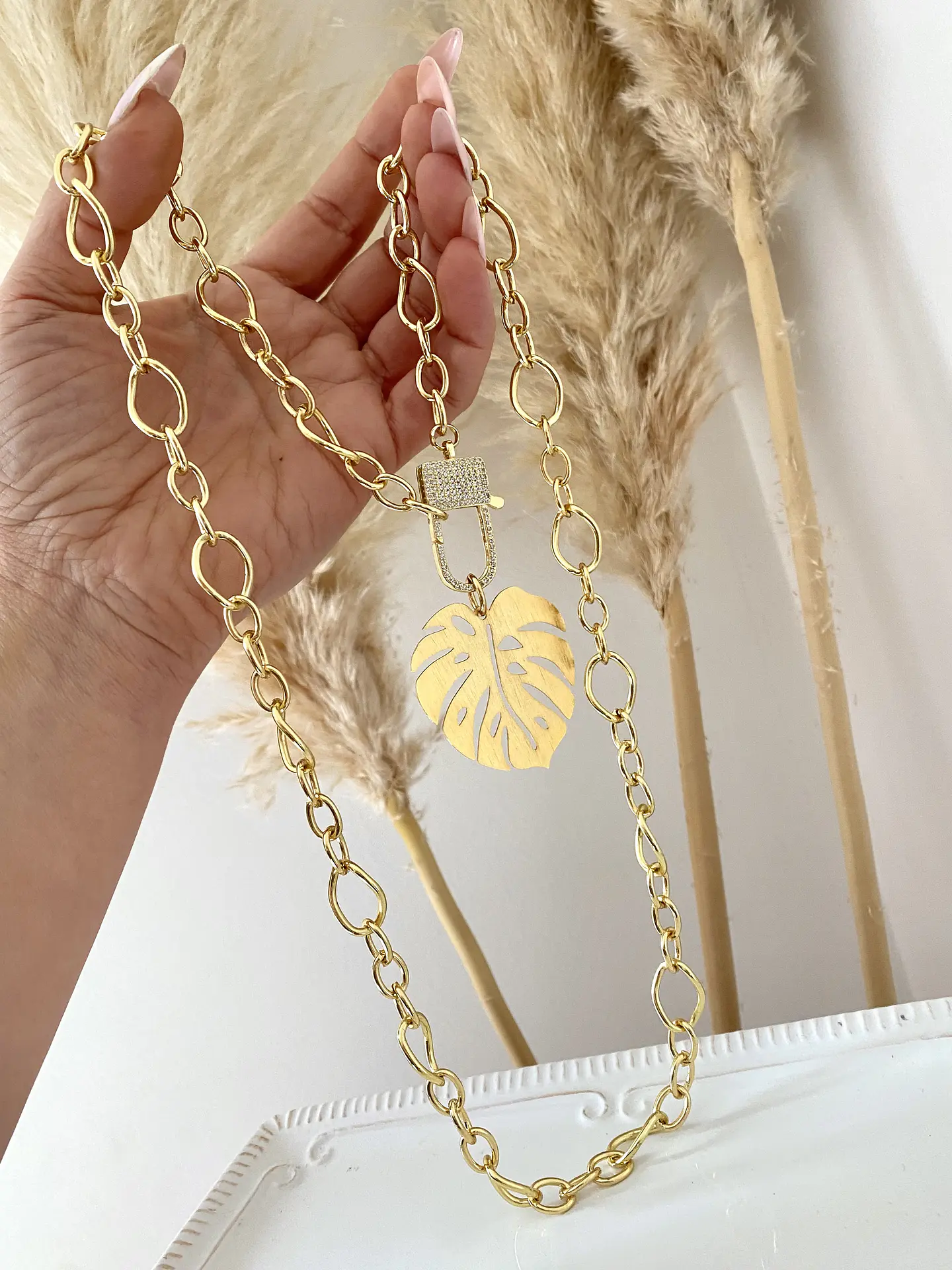 Collar XL Maxi Hoja broche Candado Circones  2