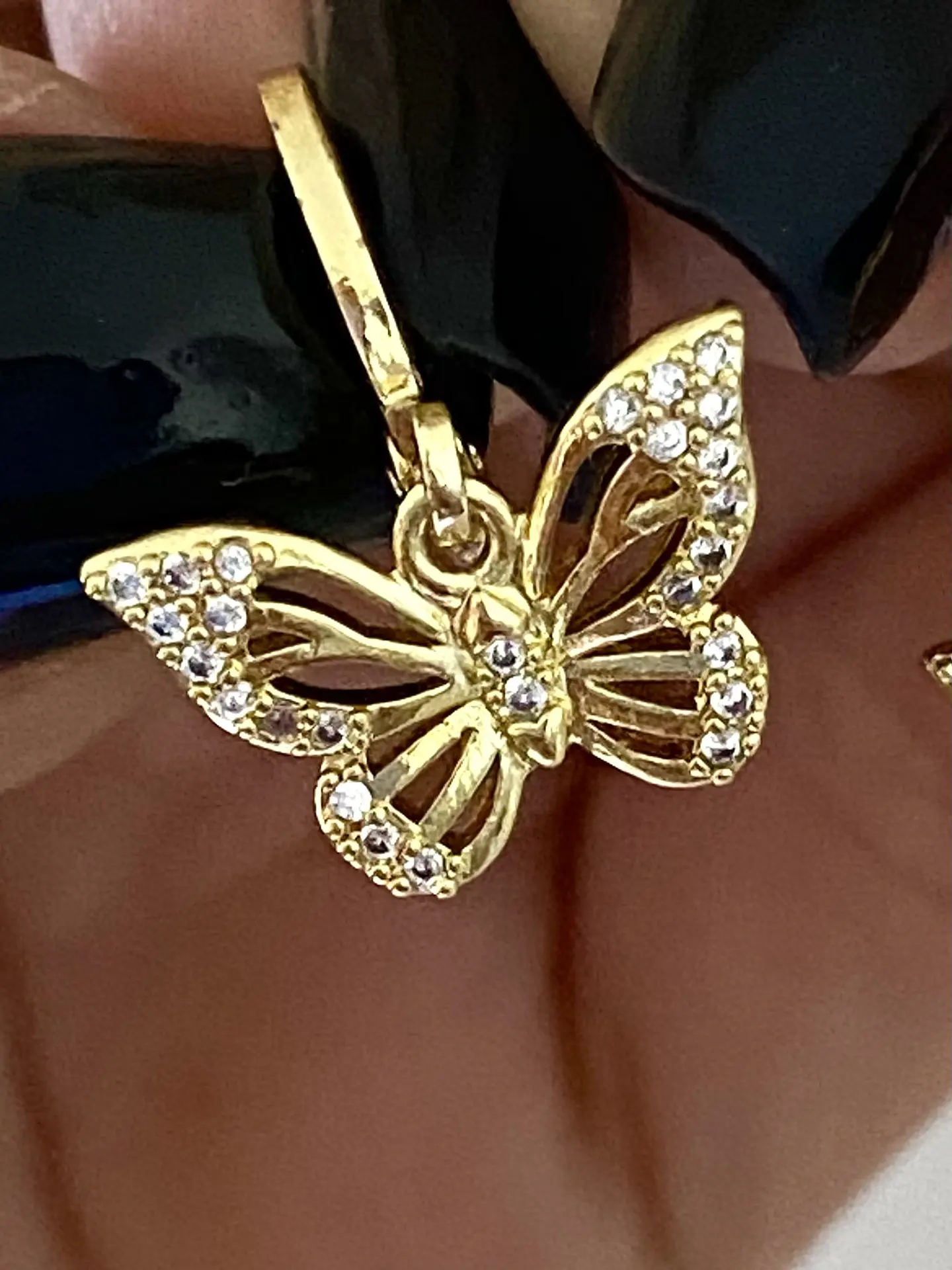 Aros Mariposa Circones Gold 2