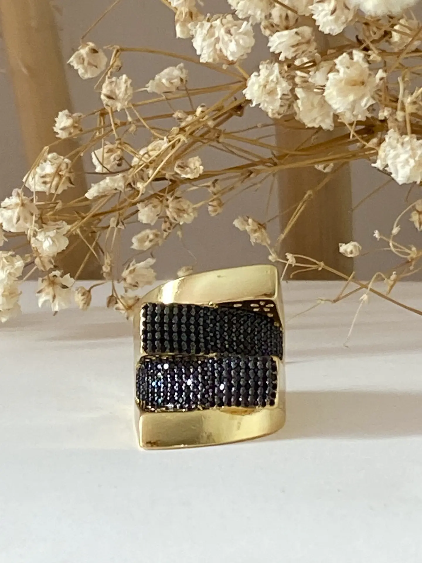 Anillo entrelazado Black Circones 2