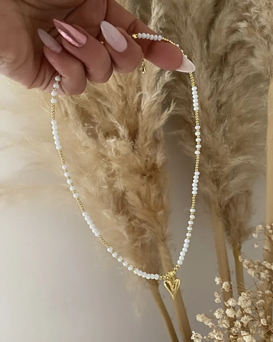 Collar Mini Corazón Gold englobado Stiletto  4