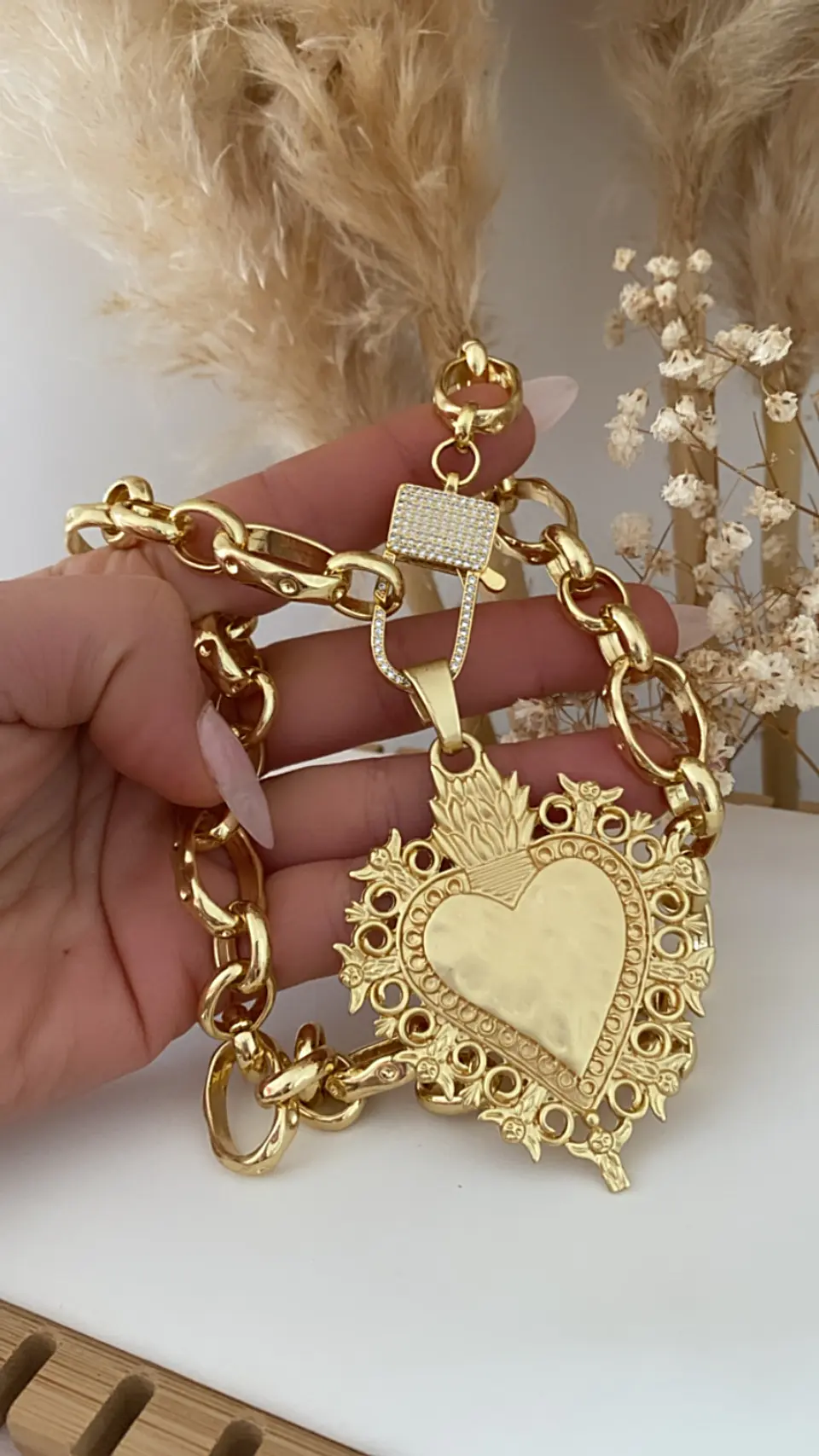 Collar Medallón Maxi Corazón Barroco 3