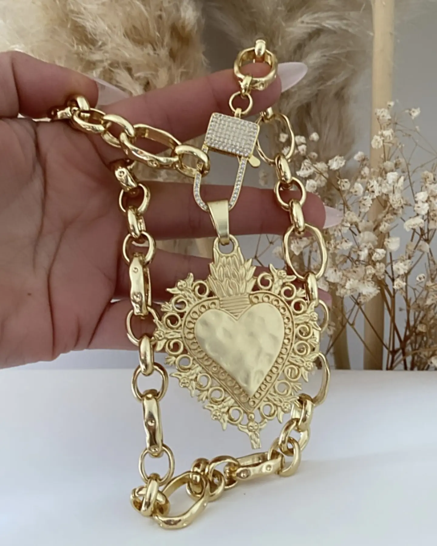 Collar Medallón Maxi Corazón Barroco 4