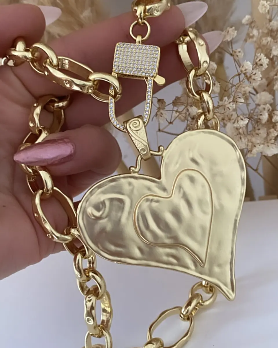 Collar Medallón Maxi Corazon Mate  1
