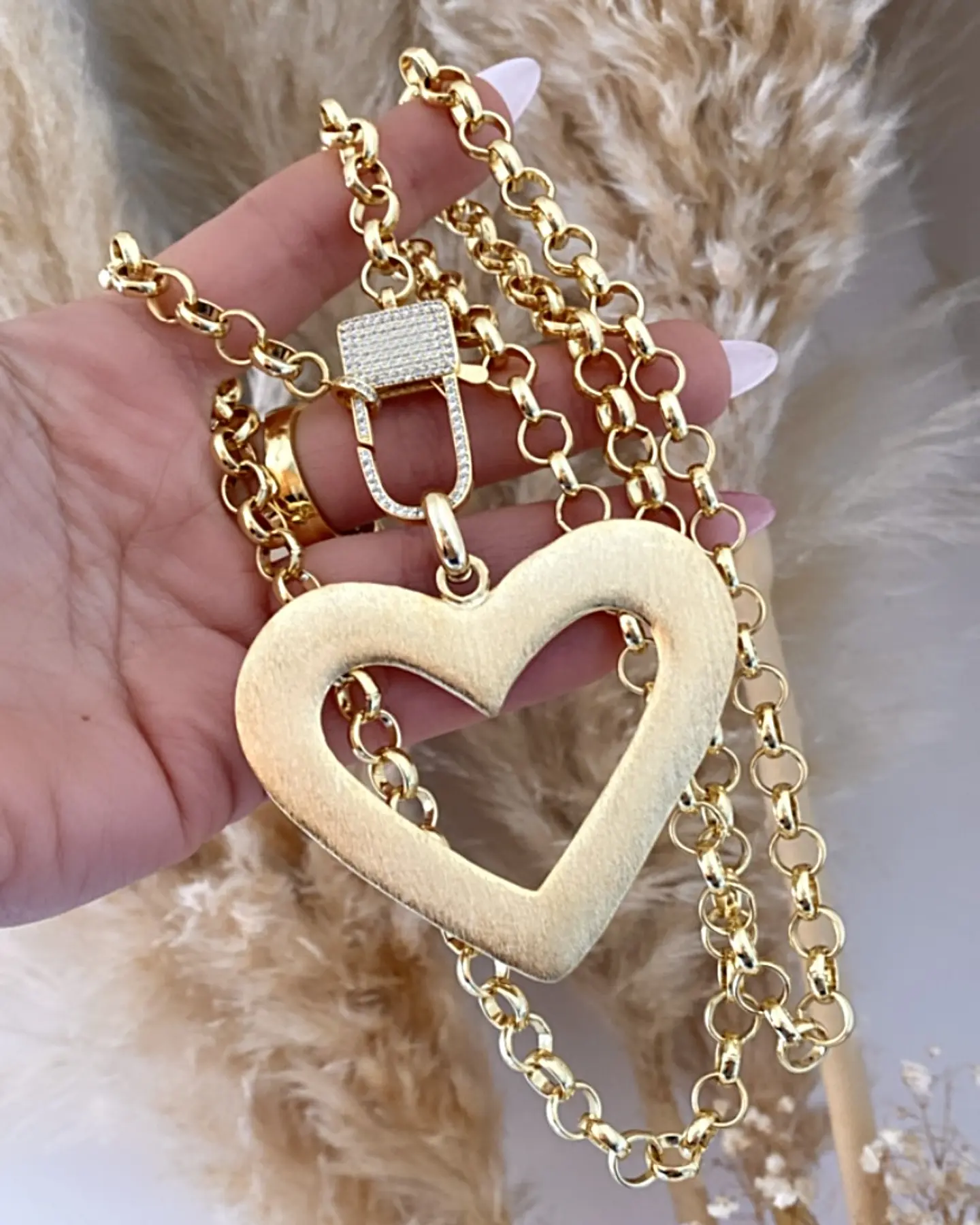 Collar XL Maxi Corazón Silueta Broche Candado Circones   2