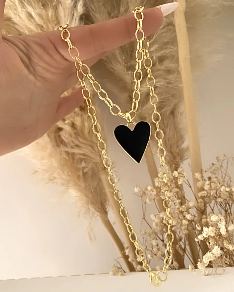 Collar Corazón Esmaltado Black  4