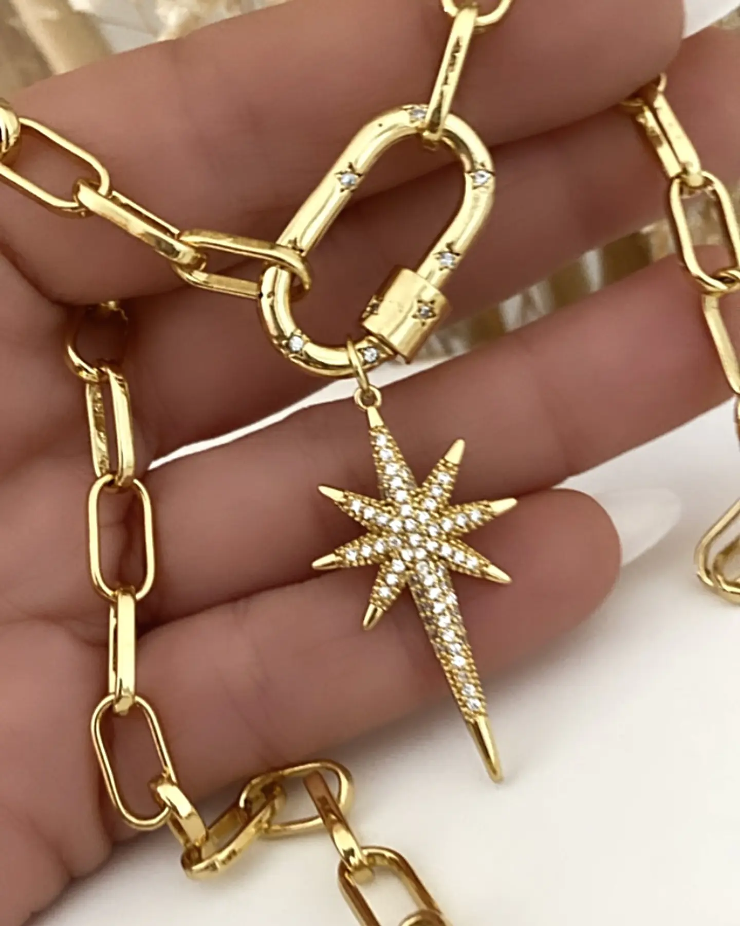 Collar Estrella Guía Circones Conector Gold  4