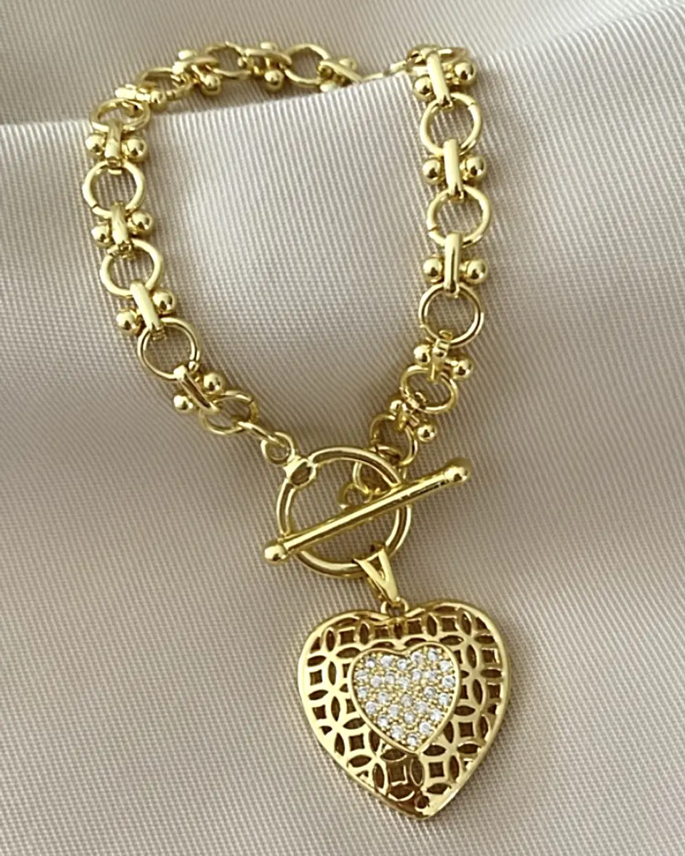 Pulsera con dije Corazón Calado Circones  1