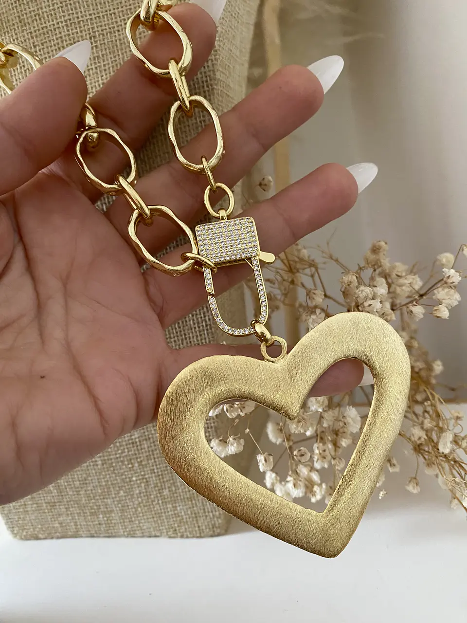 Collar Maxi Corazón Silueta cadenón Gold 5
