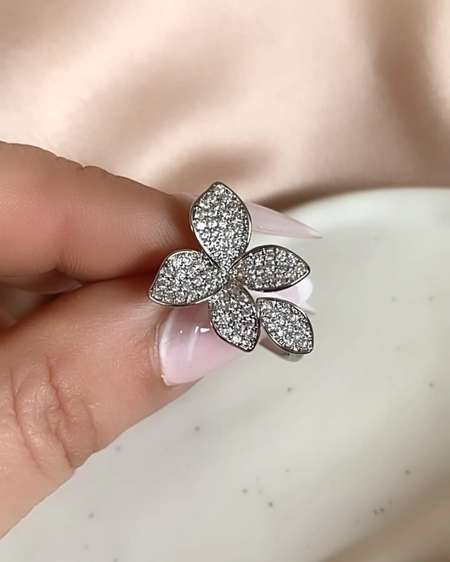 Anillo Mediano Pétalos Circones Silver  3