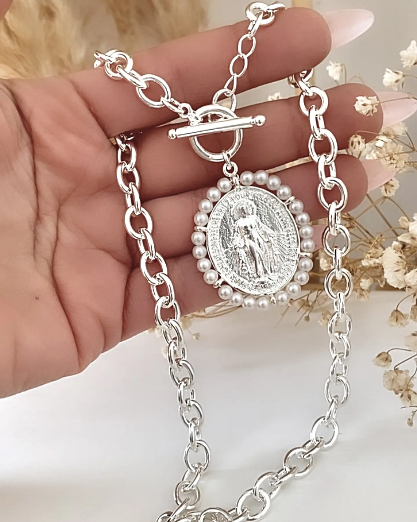 Collar Medallón Virgen Perlas Silver 5