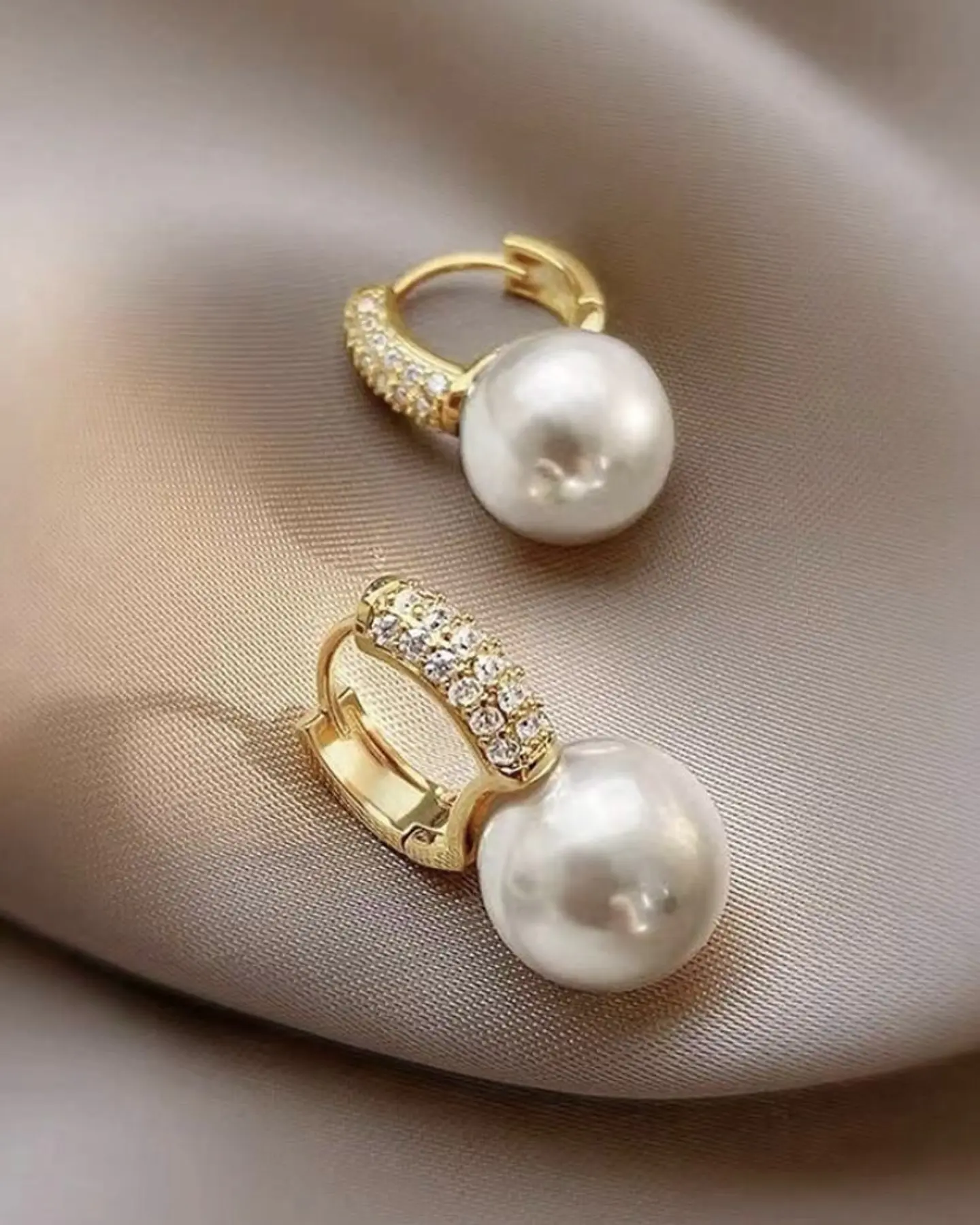 Aros Perla Etienne  2