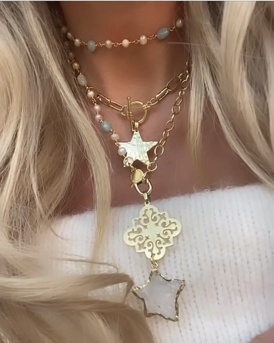 Collar XL Estrella Cuarzo Piedras Perlas gold 1