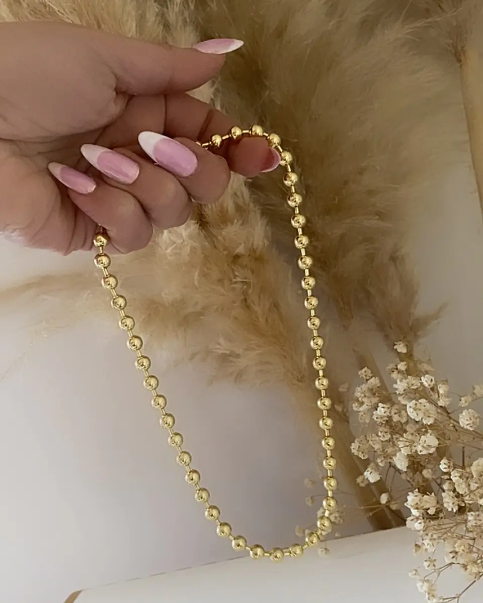 Collar Balines baño oro 18 k  1