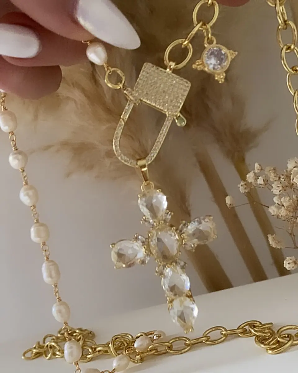 Collar XL Maxi Cruz Cristales Perlas Gold 6