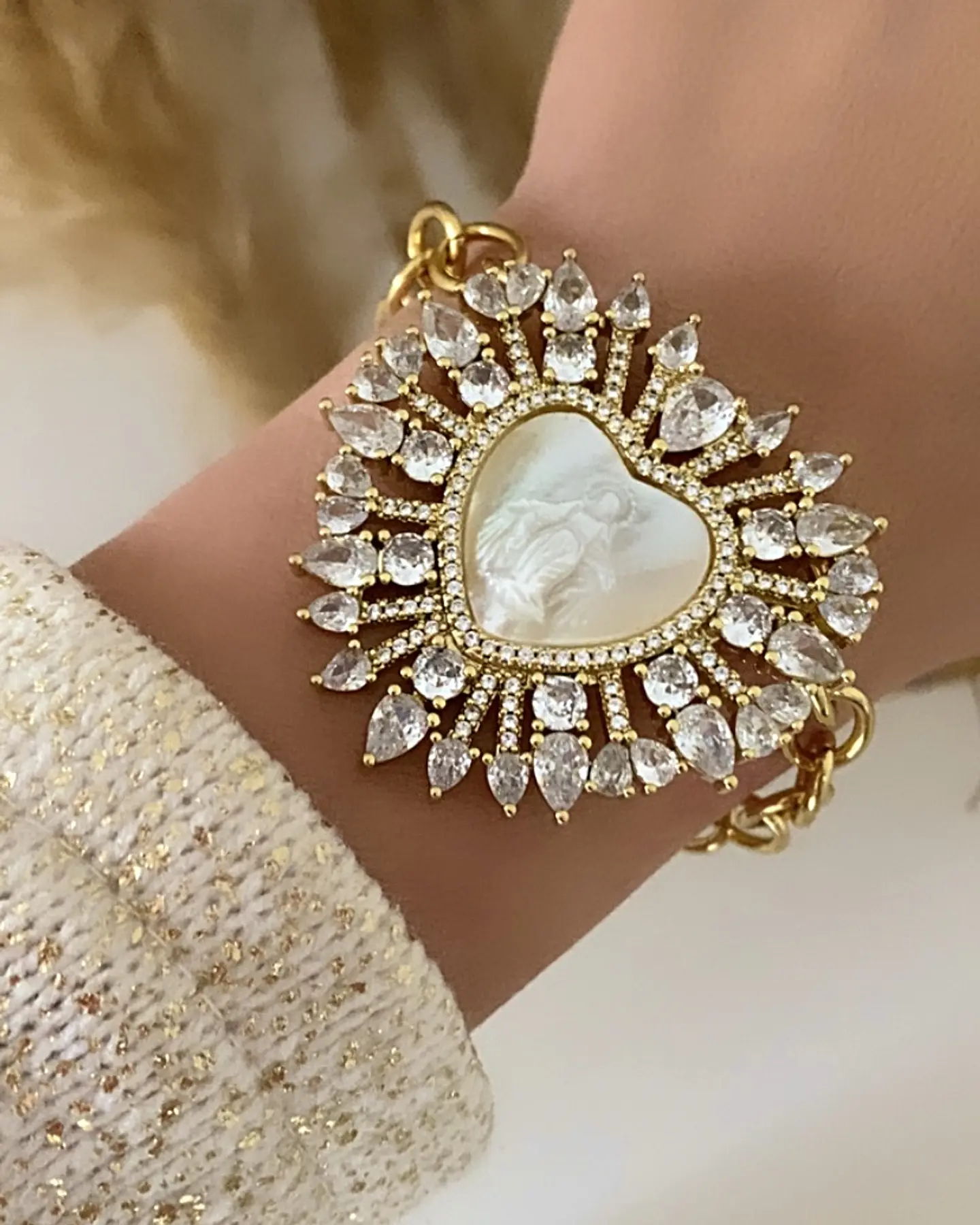 Pulsera Maxi Corazon Virgen Nácar Cristales  3