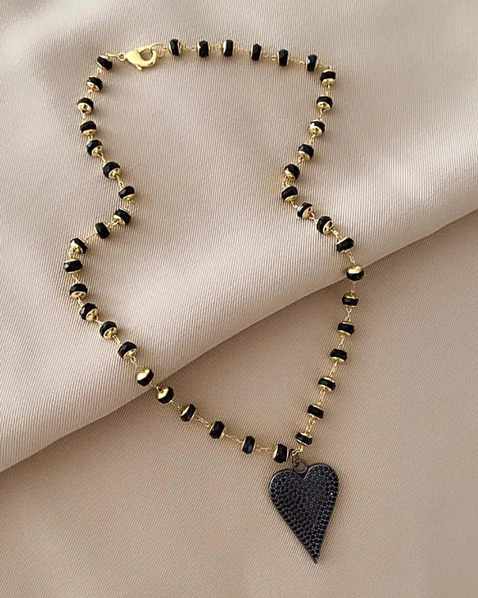 Collar Corazón Circones Black cristales facetados  2