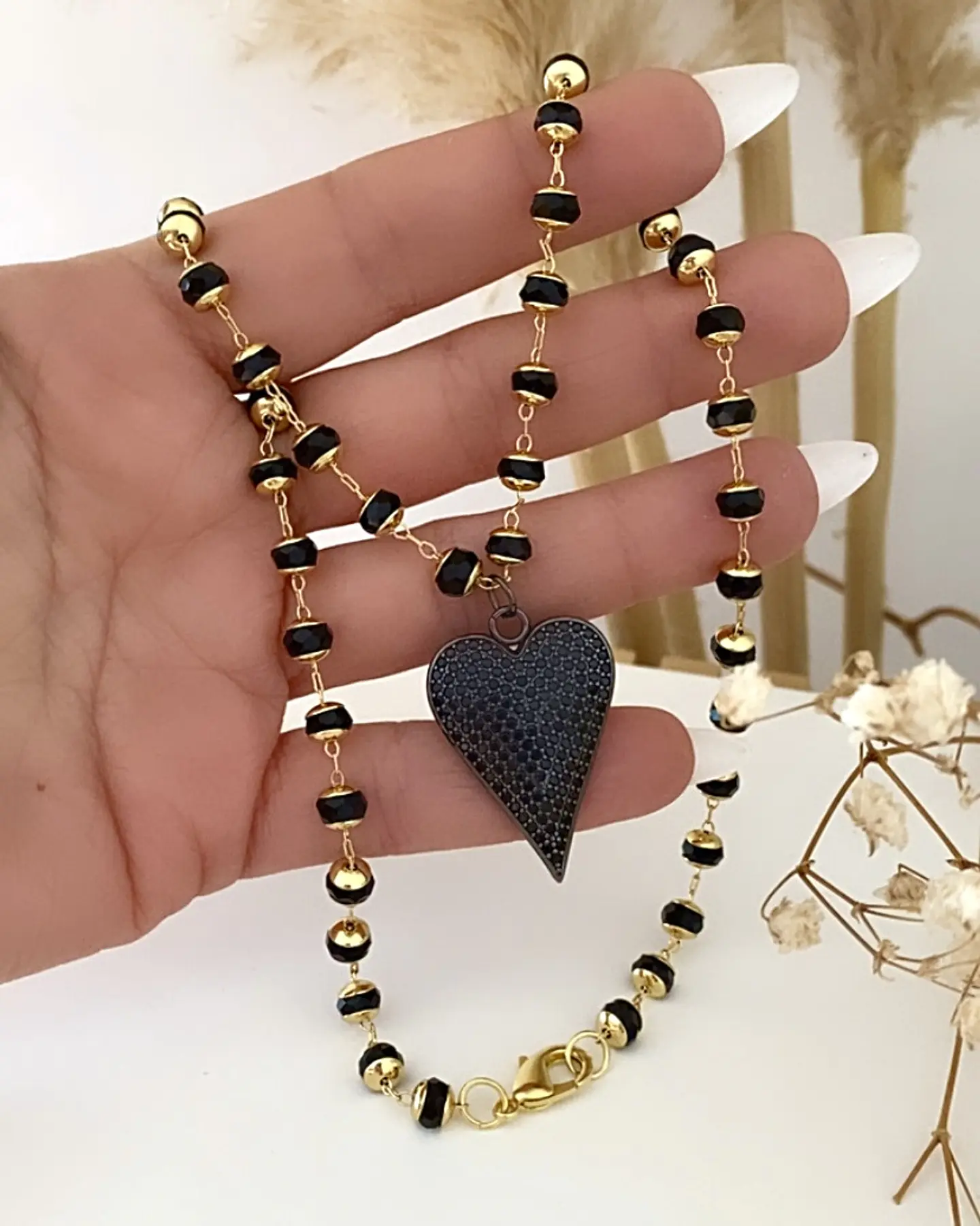 Collar Corazón Circones Black cristales facetados  1