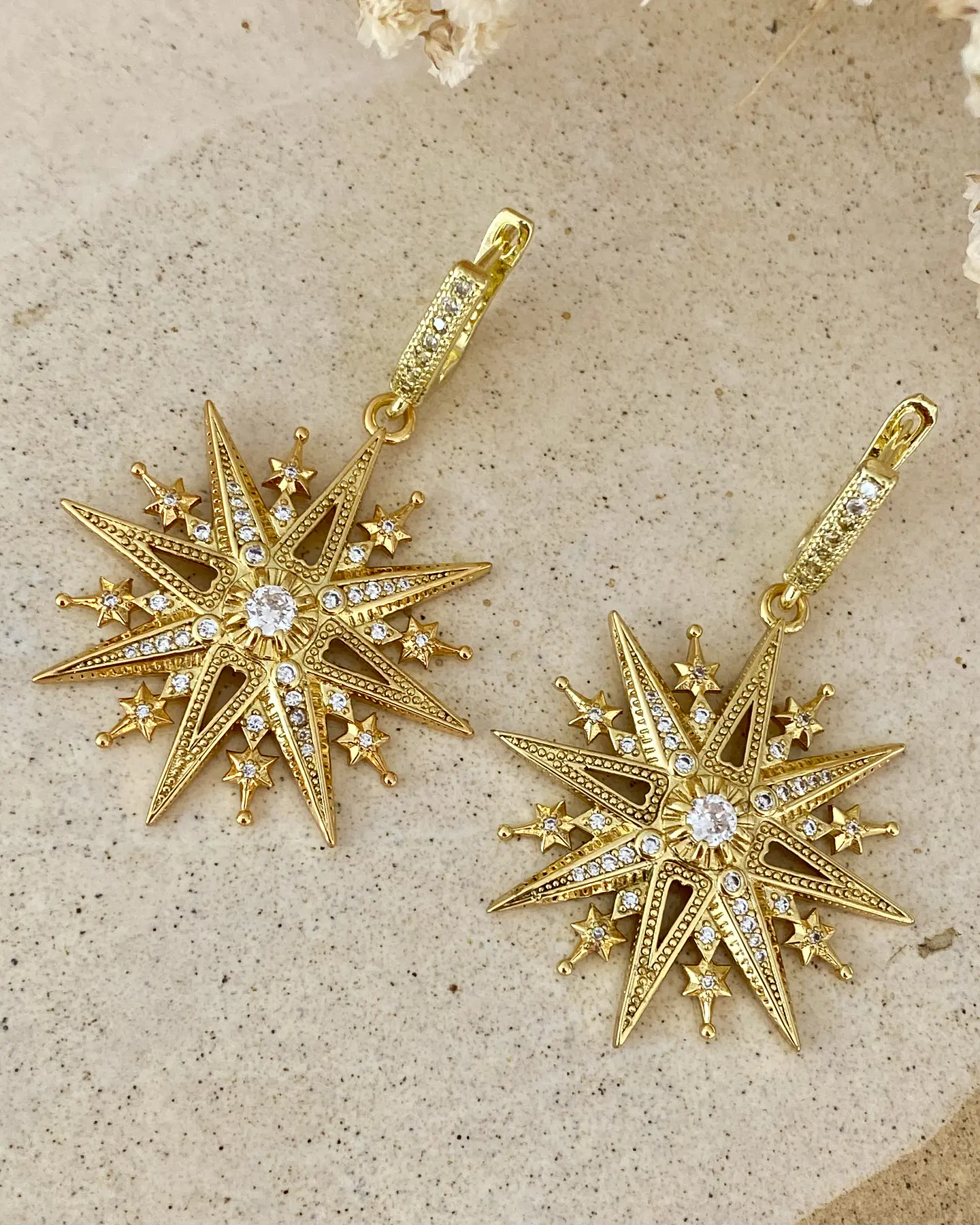 Aros Estrella Cristales y Circones Gold  1