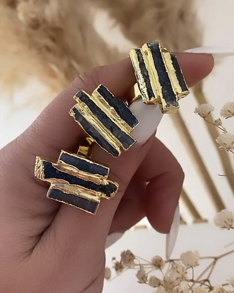 Anillo Arezzo Gold  2
