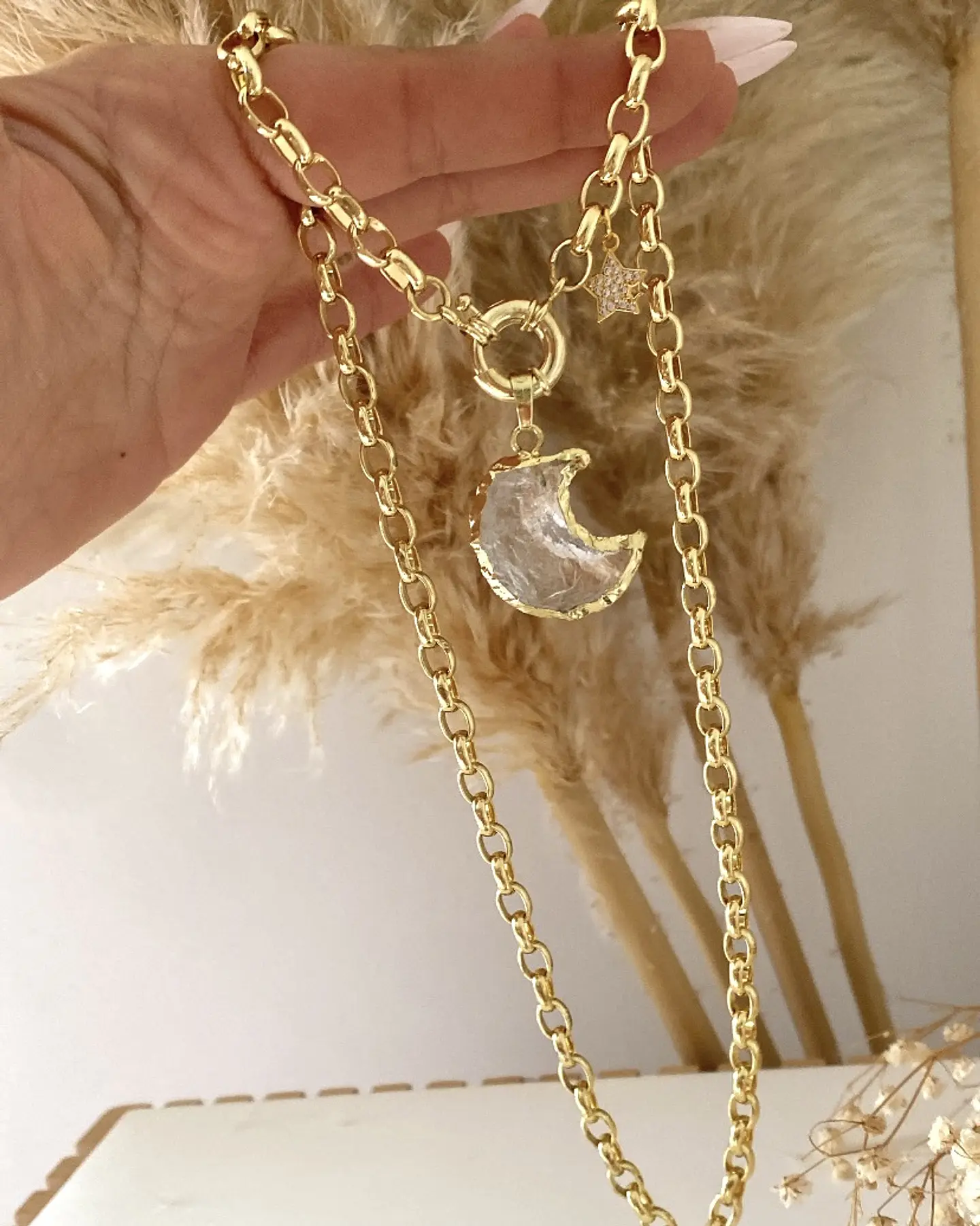 Collar Luna Cuarzo Punto luz Gold  2