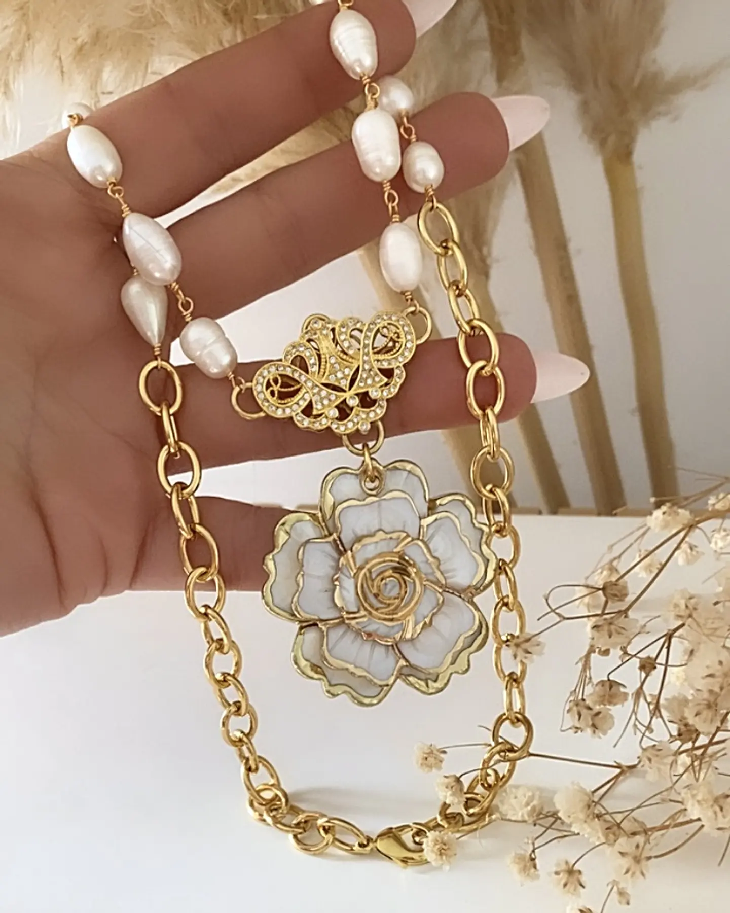Collar Camelia Conector Barroco Circones con Perlas XL  1