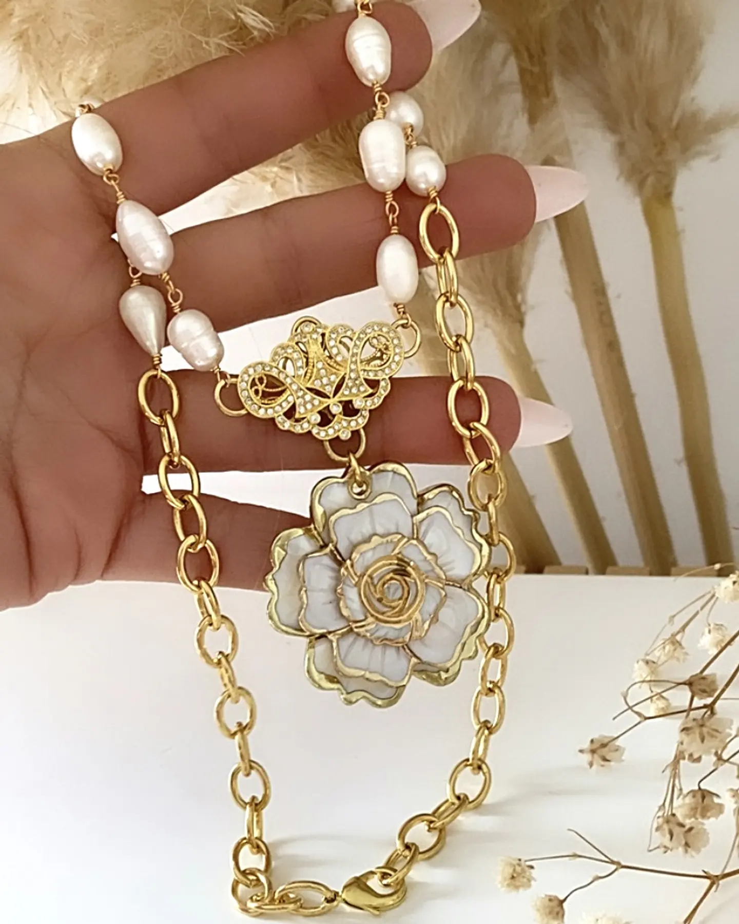 Collar Camelia Conector Barroco Circones con Perlas XL  4