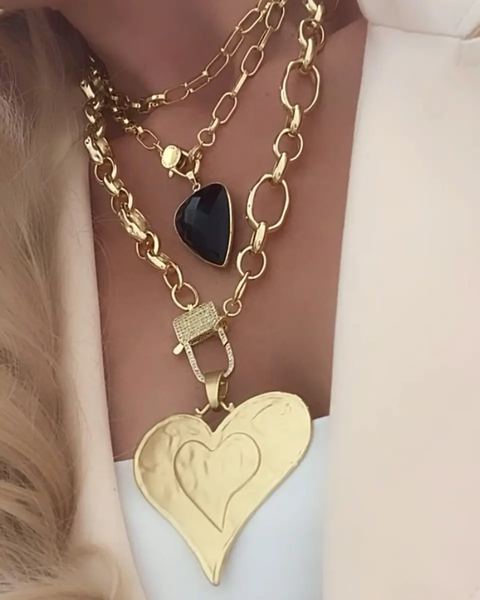 Collar Maxi Corazon Cadenón y Broche Candado gold 3