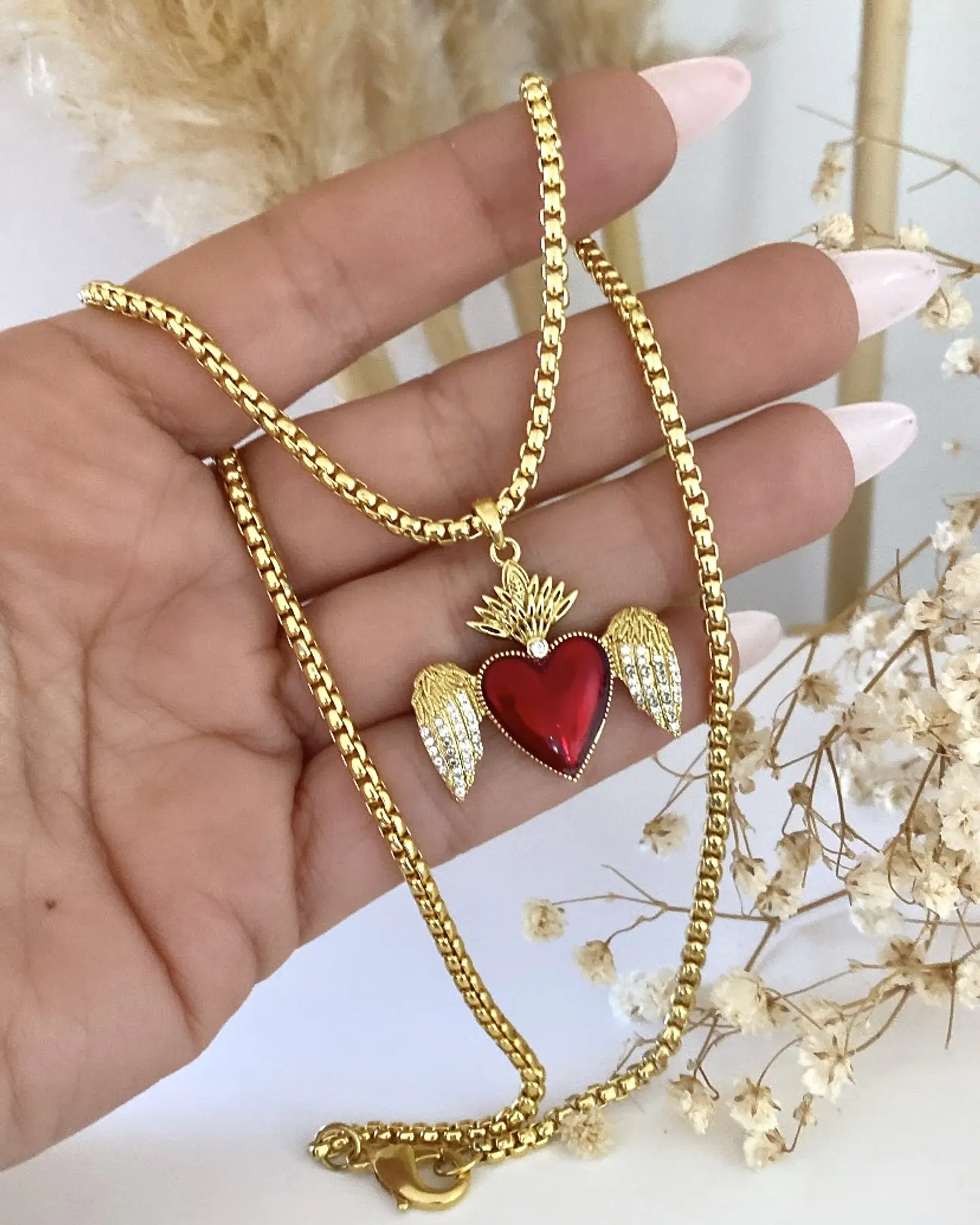 Collar Corazón Sagrado Rojo Circones Gold 1