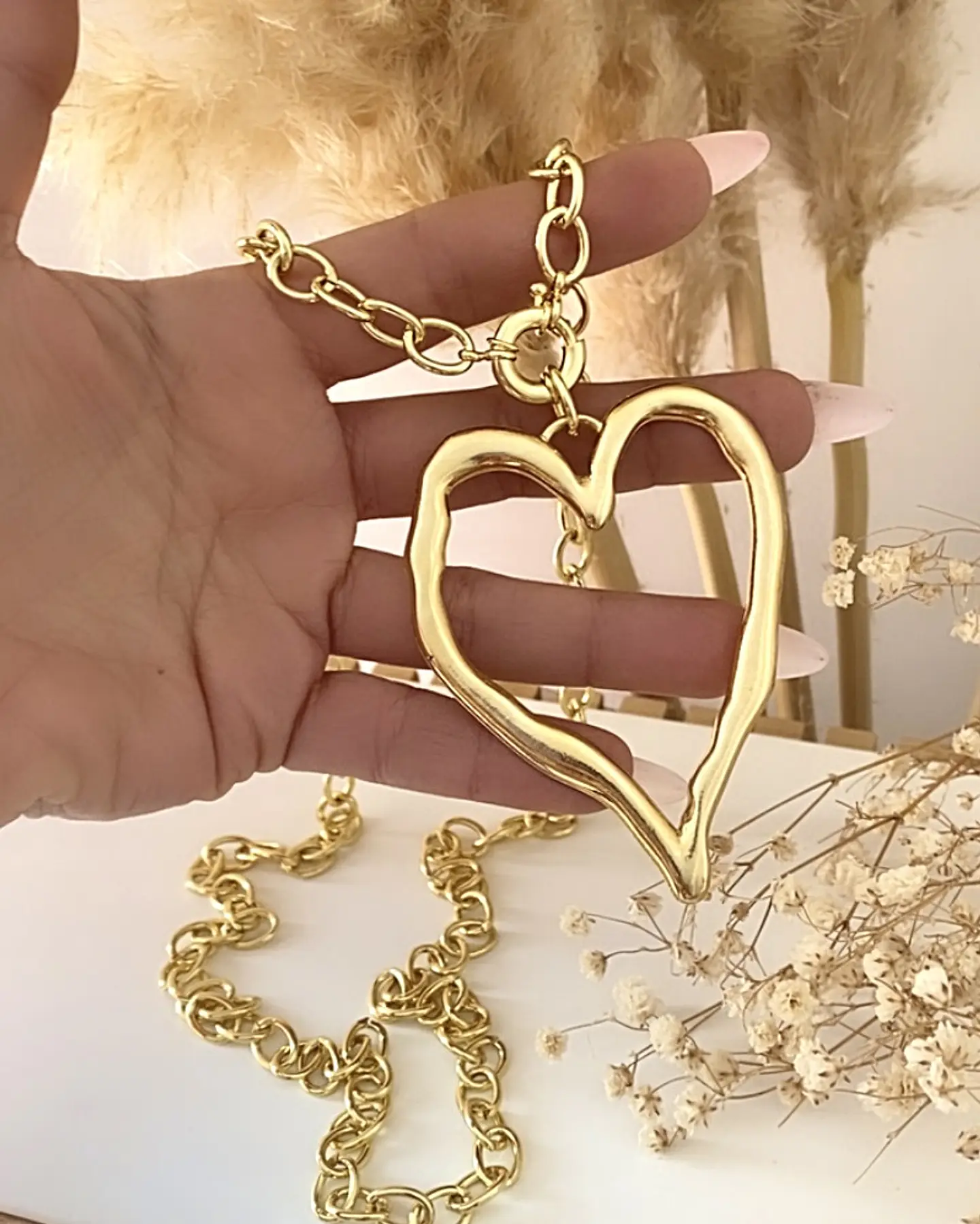 Collar XL Maxi Corazon Silueta  Gold 2