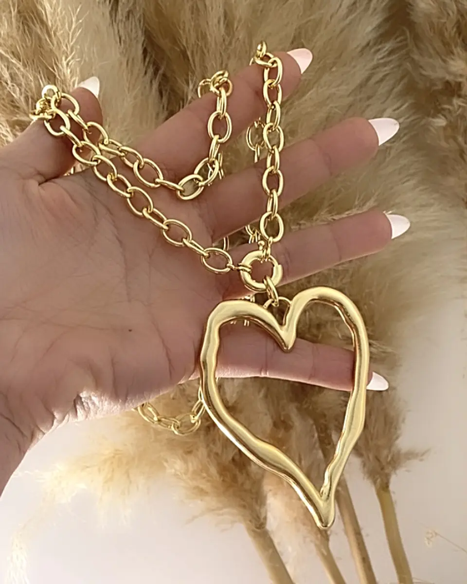 Collar XL Maxi Corazon Silueta  Gold 3
