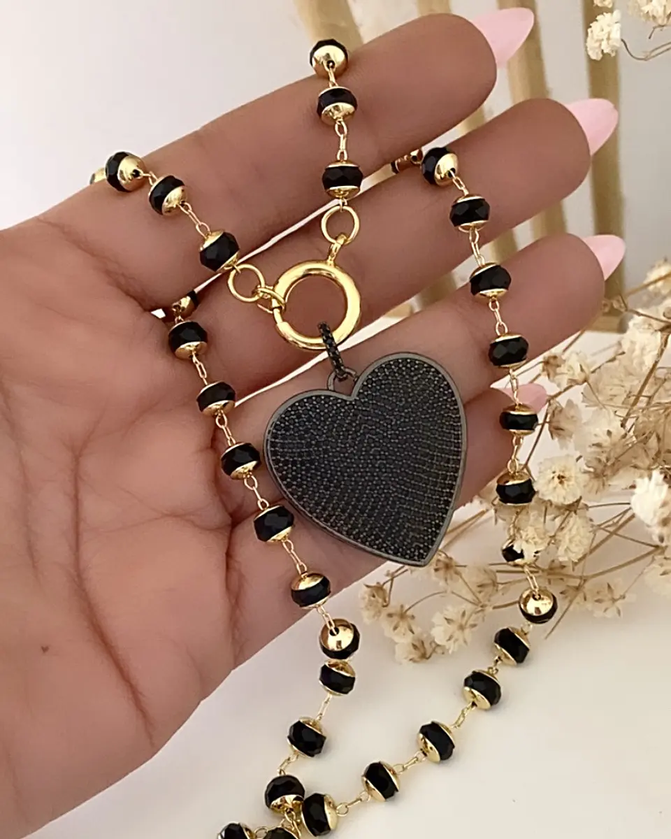 Collar Corazón Black  cristales facetados negros 1